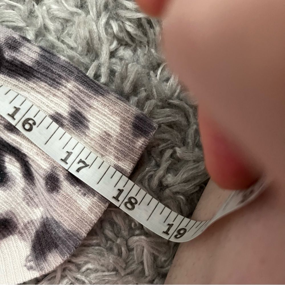 Hudson Leopard Print Button Up Cardigan Size 4x - image 4